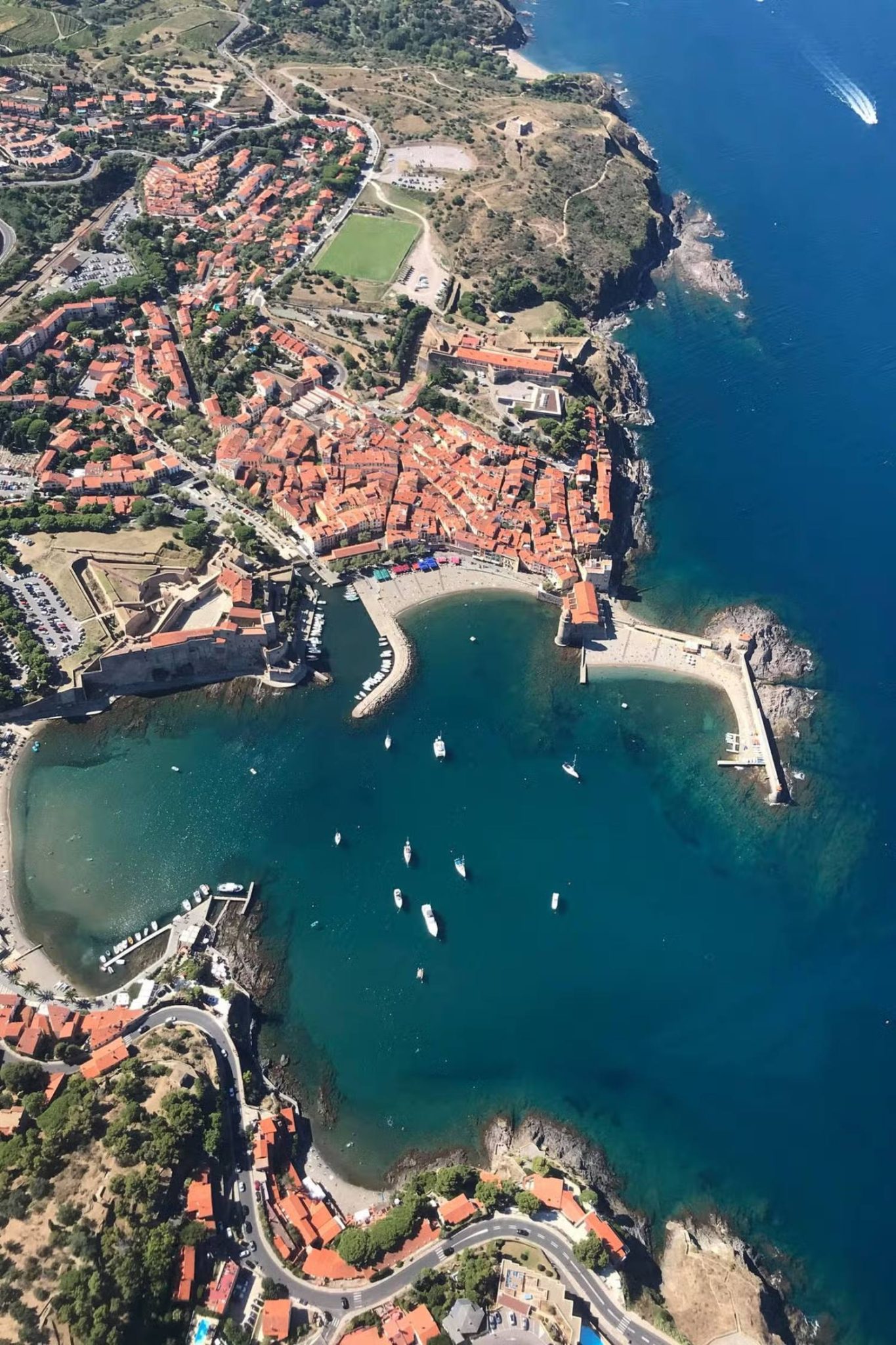 Le port de Collioure vu du ciel