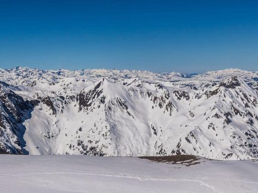 Plateau du Capcir sous la neige vu depuis l'hélicoptère